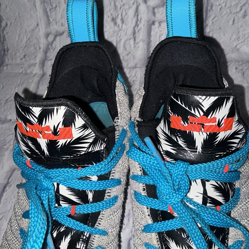 Nike Lebron XVI 16 GS South Beach Light Bone Tour Yellow AQ2465-076‎ Size 6.5Y - Picture 9 of 10